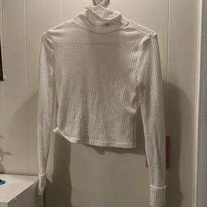 White Long Sleeved Turtleneck